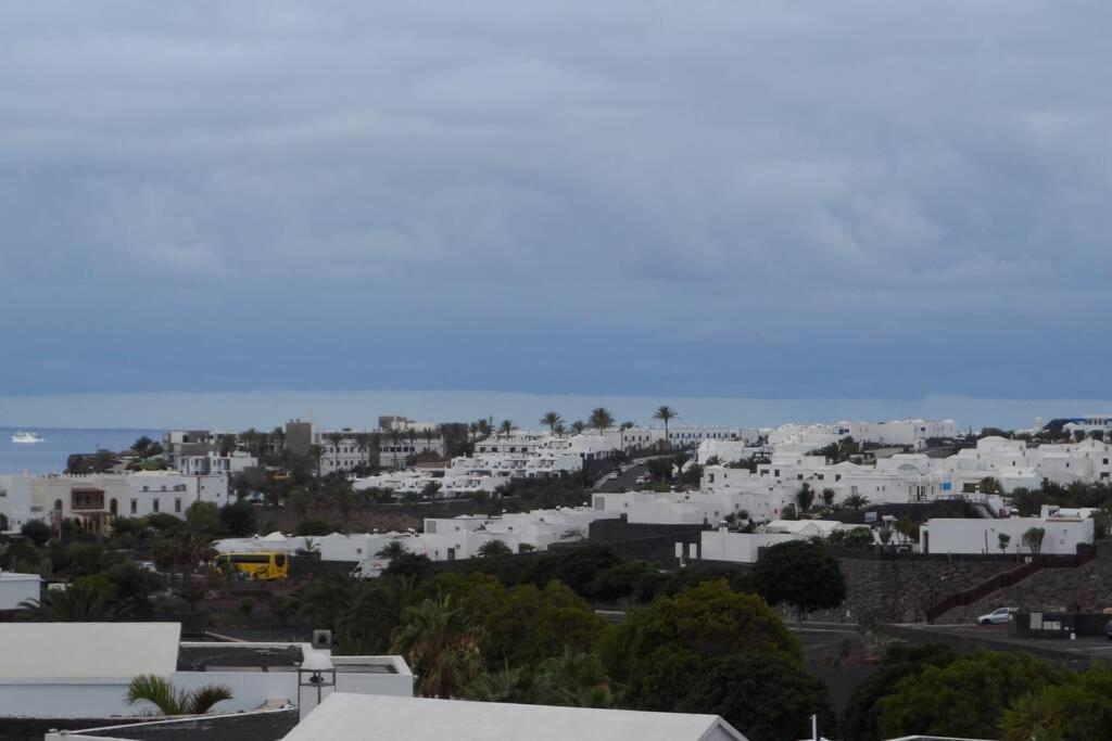 Sea View Loft Apartment Playa Blanca  Exterior photo